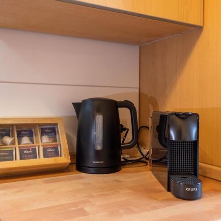☆ Modern Stylish Flat In Central Location Вильгельмсхафен Экстерьер фото